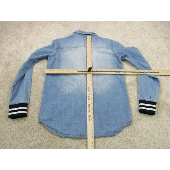 7 For All Mankind Shirt Women Medium Blue Denim Pearl Snap Button Up Top - Picture 8 of 11